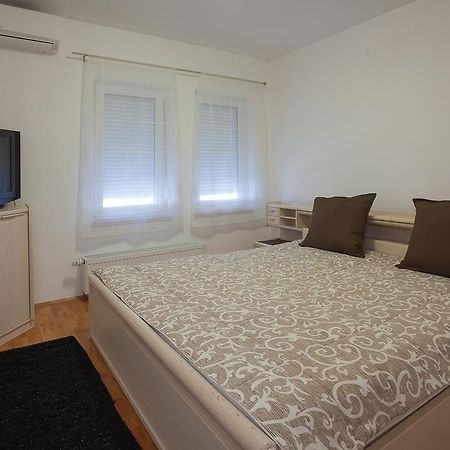 Guesthouse Rota Мостар Екстериор снимка